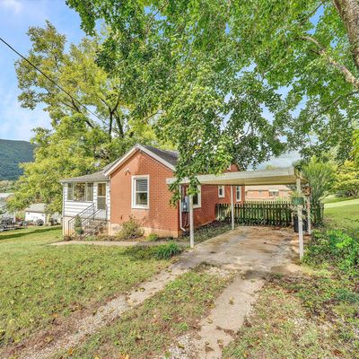 89 17 Th St, Buchanan, VA 24066