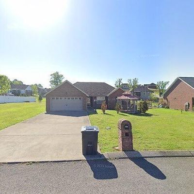 89 Auburn Hills Dr, Woodbury, TN 37190