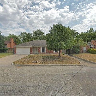 890 Liberty Ln, Blue Mound, TX 76131