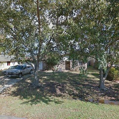 890 Travis St, Vidor, TX 77662