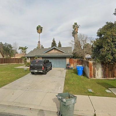 8900 Worrell Ct, Bakersfield, CA 93311