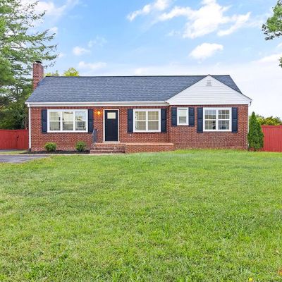 8906 Sudley Rd, Manassas, VA 20110