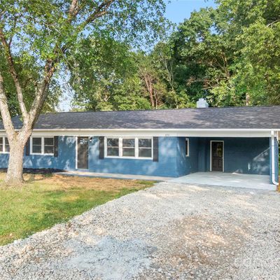 892 Old Mocksville Rd, Statesville, NC 28625