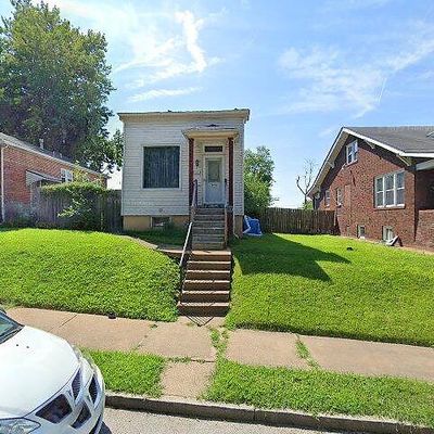 8943 Edna St, Saint Louis, MO 63147