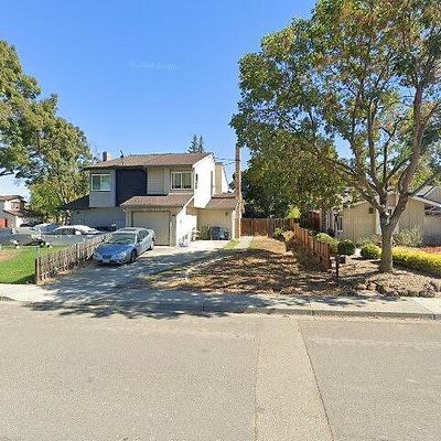 899 Everglades Ln, Livermore, CA 94551