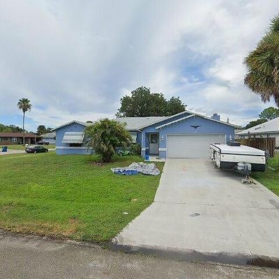 899 Gera Ave Nw, Palm Bay, FL 32907