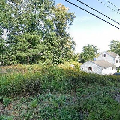 9 Bay State Rd, Tyngsboro, MA 01879