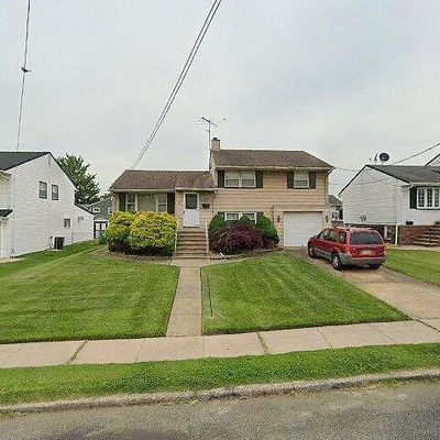 9 Bernath St, Carteret, NJ 07008