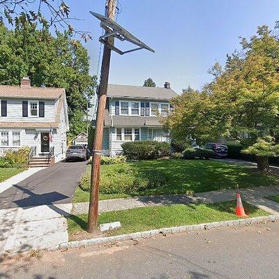 9 Carolin Rd, Montclair, NJ 07043