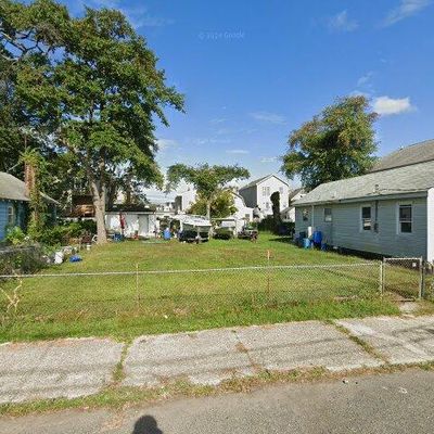 9 Campview Ave #11, Keansburg, NJ 07734