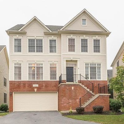 9 Catawba Manor Ct, Clarksburg, MD 20871