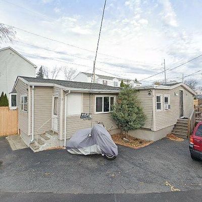 9 Dunn Rd, Revere, MA 02151