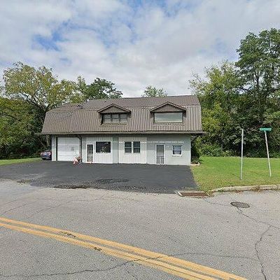 9 E Furnace Rd, Mc Veytown, PA 17051