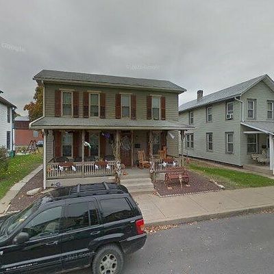 9 E 4 Th St, Watsontown, PA 17777