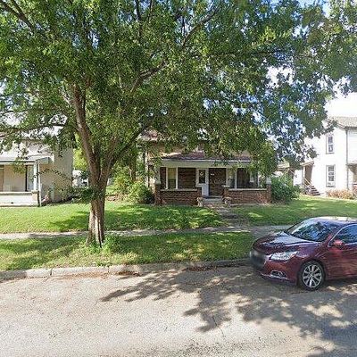 9 E Main St, West Carrollton, OH 45449