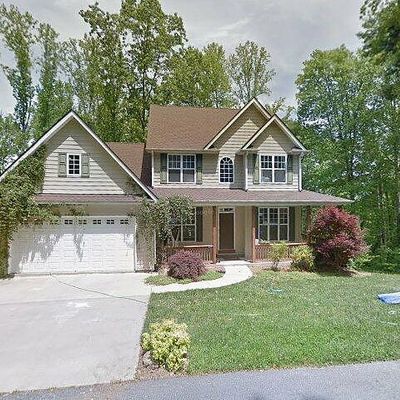 9 Forest Spring Dr, Asheville, NC 28804