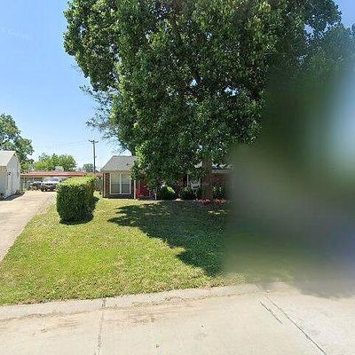 9 Jamaica Dr, Saint Peters, MO 63376