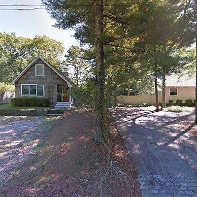 9 Malcolm Ave, East Hampton, NY 11937