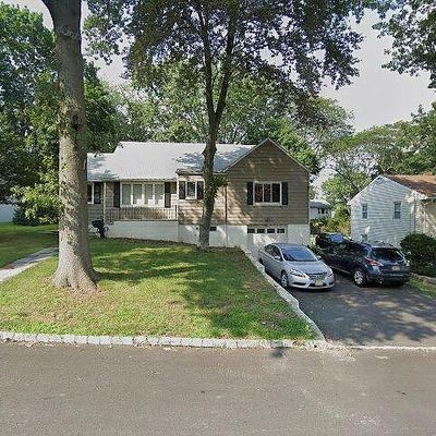 9 Porter Rd, West Orange, NJ 07052