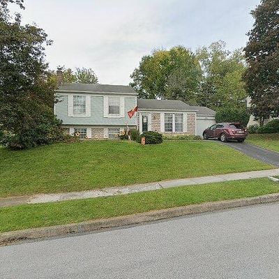 9 Tanwood Ct, Camp Hill, PA 17011