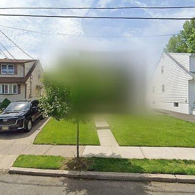 9 Tuve Ln, South Hackensack, NJ 07606