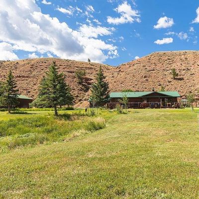 9 Warm Springs Rd, Dubois, WY 82513