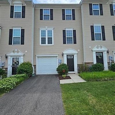 9 Yellow Rose Ln, Easton, PA 18045