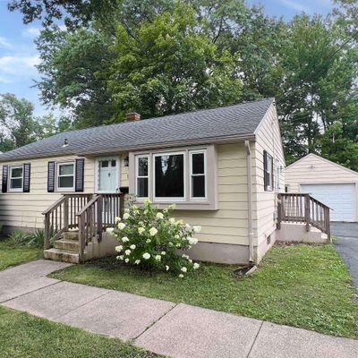 90 Goodwin Park Rd, Wethersfield, CT 06109