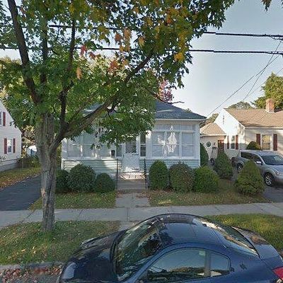 90 Merida St, Springfield, MA 01104