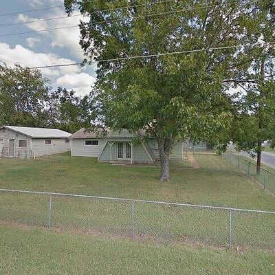 90 Pat Ln, Pottsboro, TX 75076