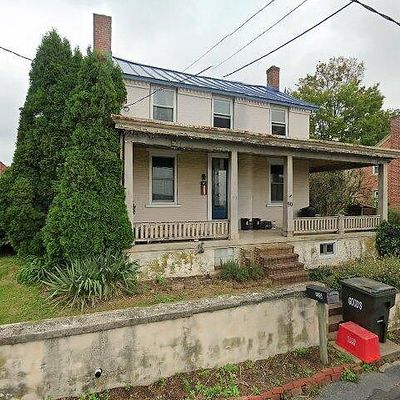 90 S King St, Stevens, PA 17578