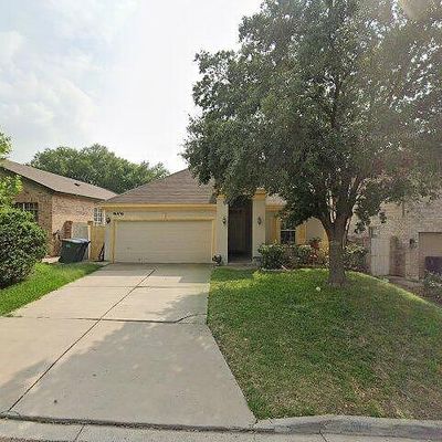 9006 Yale St, Laredo, TX 78045