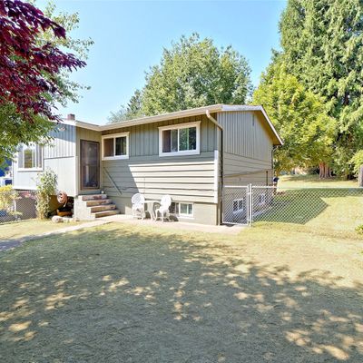 9007 29 Th Ave Sw, Seattle, WA 98126