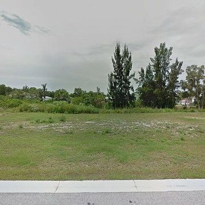 901 30 Th Ct E, Bradenton, FL 34208