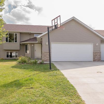 901 Forest City Blvd Nw, Maple Lake, MN 55358