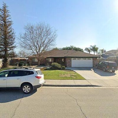 901 Helen Way, Bakersfield, CA 93307