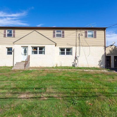 901 W County Line Rd, Hatboro, PA 19040