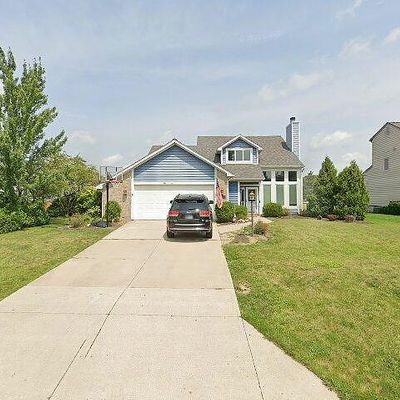 9016 Spring View Dr, Fort Wayne, IN 46804