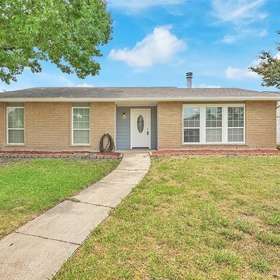 9017 Millwood Dr, Rowlett, TX 75088