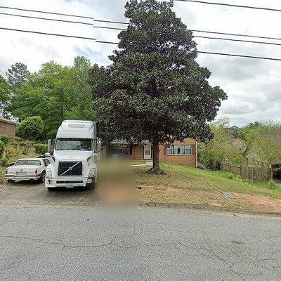 902 Hardegree Dr, Columbus, GA 31907