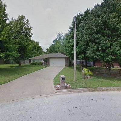 902 N 29 Th St, Rogers, AR 72756