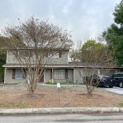 902 Northcrest Dr, San Antonio, TX 78213