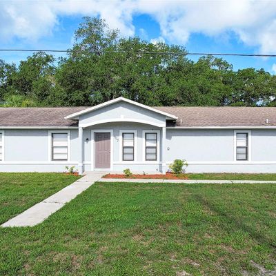 902 Oleander St, New Smyrna Beach, FL 32168