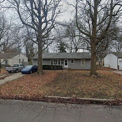 9021 E 73 Rd St, Raytown, MO 64133