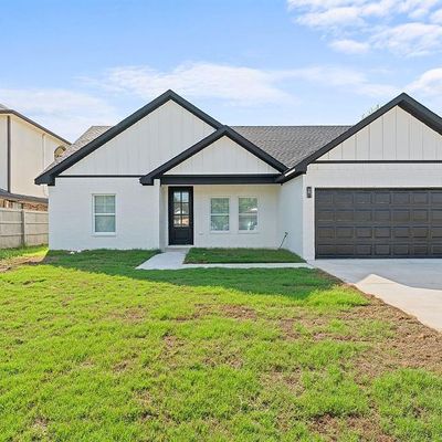 903 Melody Circle, Kaufman, TX 75142