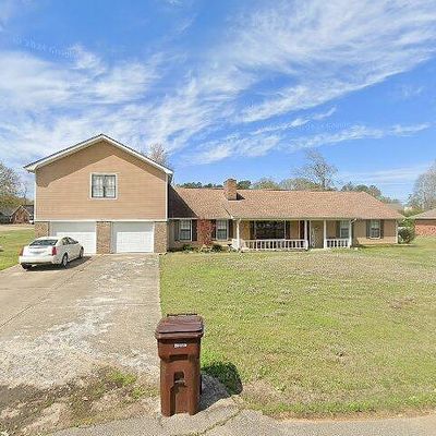 903 Rose Ln, Amory, MS 38821