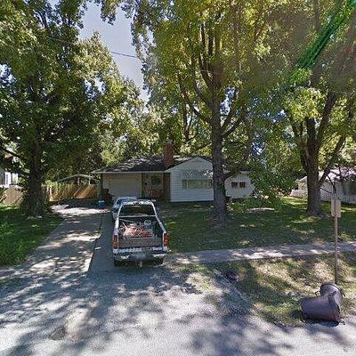 903 S Carter St, Carbondale, IL 62901