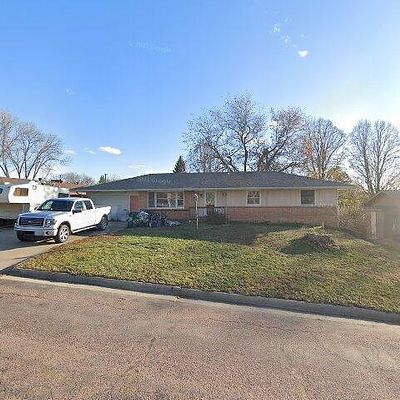 903 W 12 Th St, Yankton, SD 57078