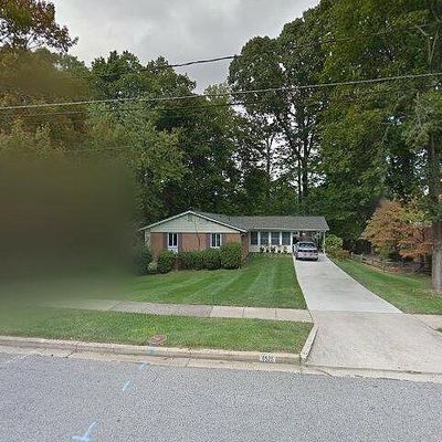 8528 Parliament Dr, Springfield, VA 22151