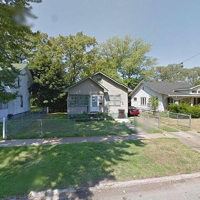 854 Lavette Ave, Benton Harbor, MI 49022